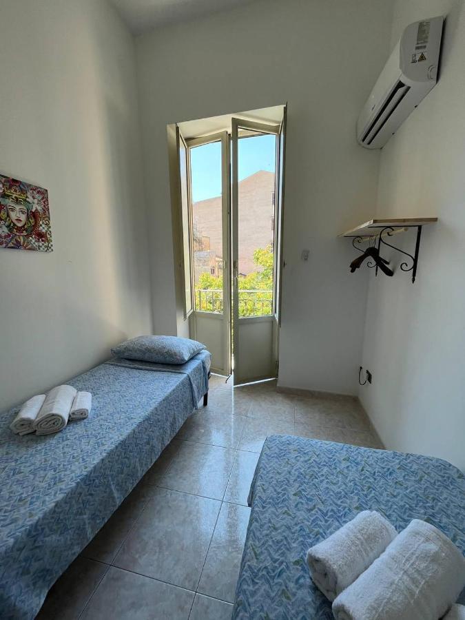 Al Cortile Di Maqueda Apartment Palermo Ngoại thất bức ảnh