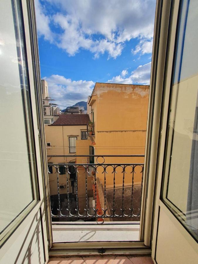 Al Cortile Di Maqueda Apartment Palermo Ngoại thất bức ảnh