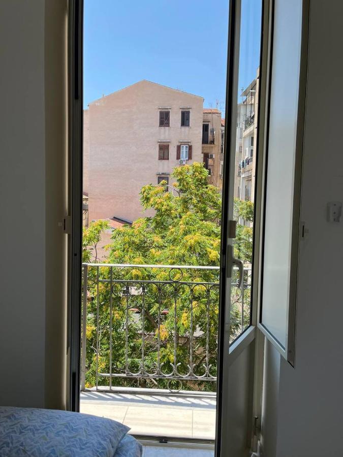 Al Cortile Di Maqueda Apartment Palermo Ngoại thất bức ảnh